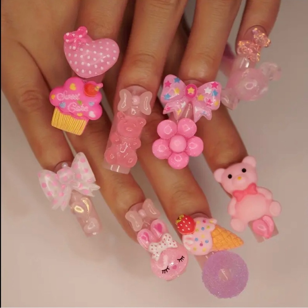 3D Press-On Nails with the Cutest Charms! (Nail Glue Included!)